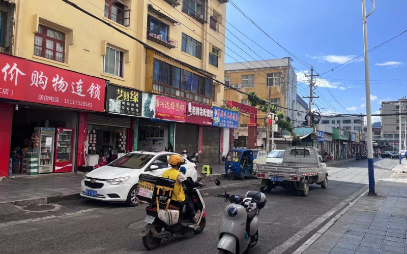 群建路14號4-5號和4-6號門面